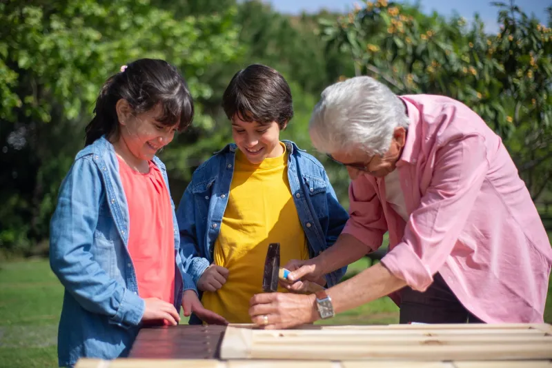 Photographing the Family Enterprise: How Arizona's Multi-Generational Businesses Are Building Visual Legacies That Outlast Any Single Leader