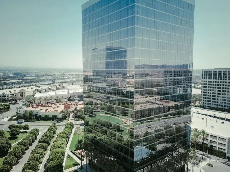 Pixels, Drones, and Dollars: How Specialized Photography Is Reshaping Arizona's Commercial Real Estate Market